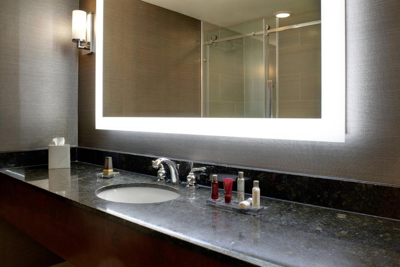 Marriott East Lansing At University Place Zewnętrze zdjęcie